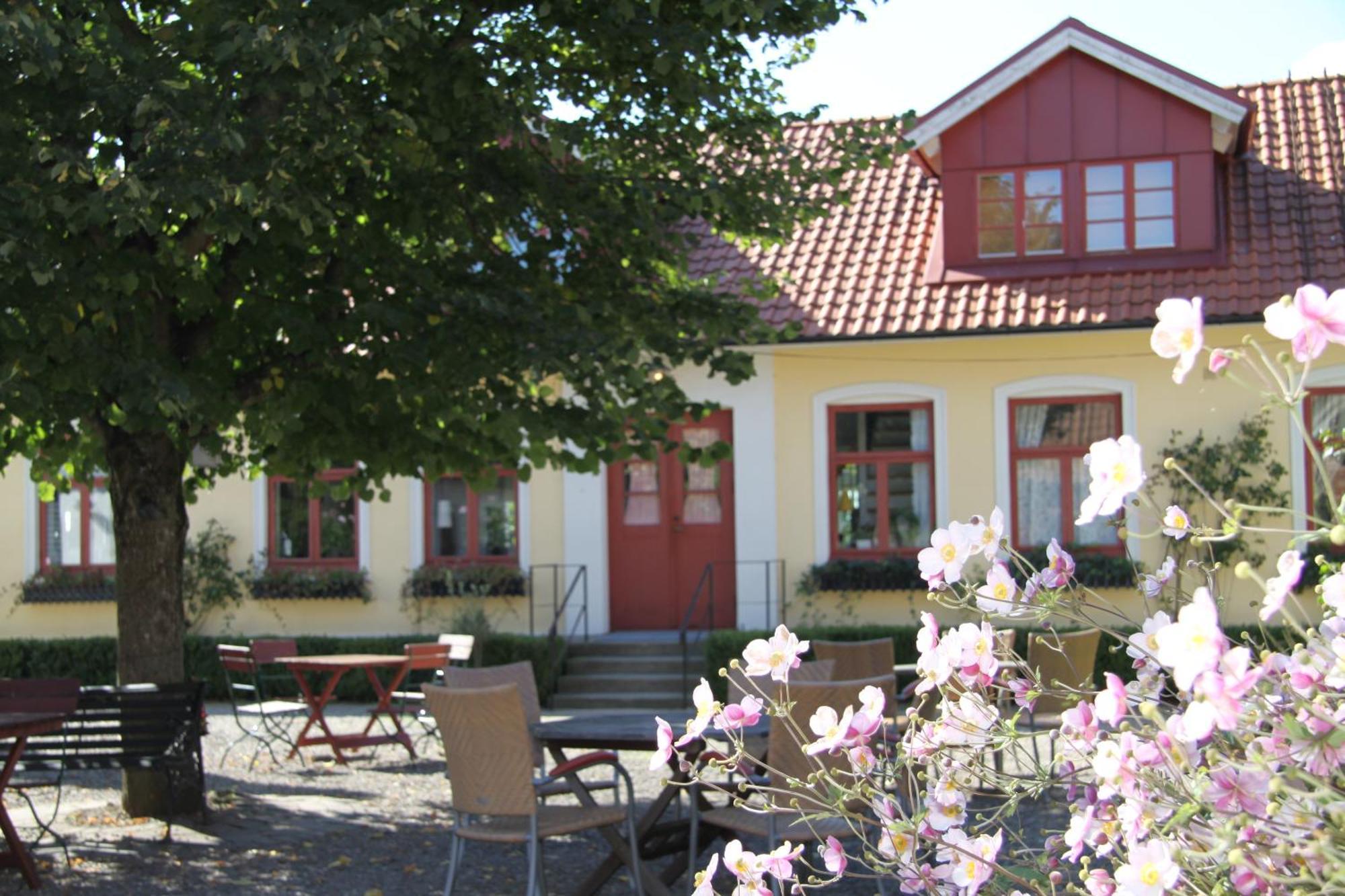 Blasingsborgs Gardshotell Pa Oesterlen Kivik Extérieur photo