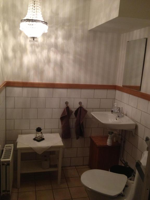 Blasingsborgs Gardshotell Pa Oesterlen Kivik Chambre photo